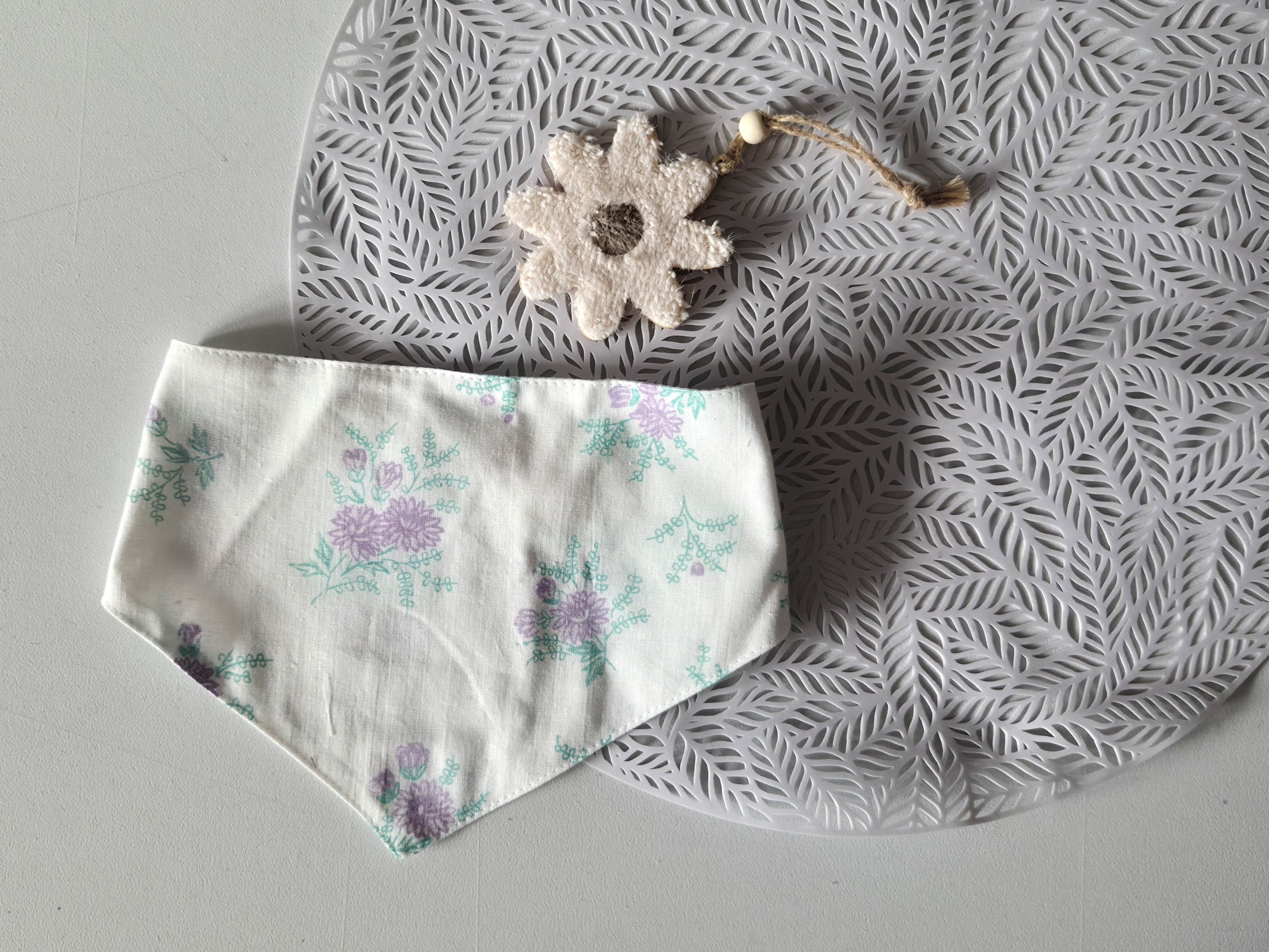 Kaklaskarės/seilinukai